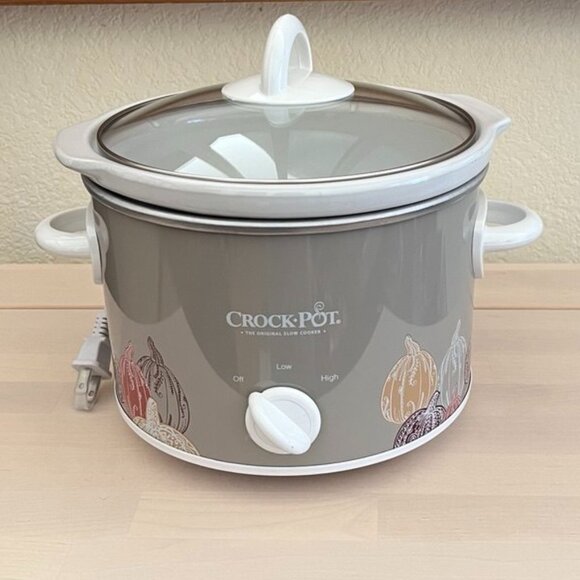 NEW Crock Pot Classic 3 Qt Fall Pumpkin Limited Edition - Picture 1 of 7